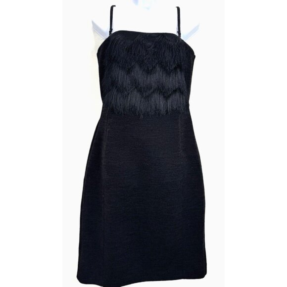 Banana Republic Women's Knit Eyelet Fringe Dress Size 10 - Picture 4 of 14